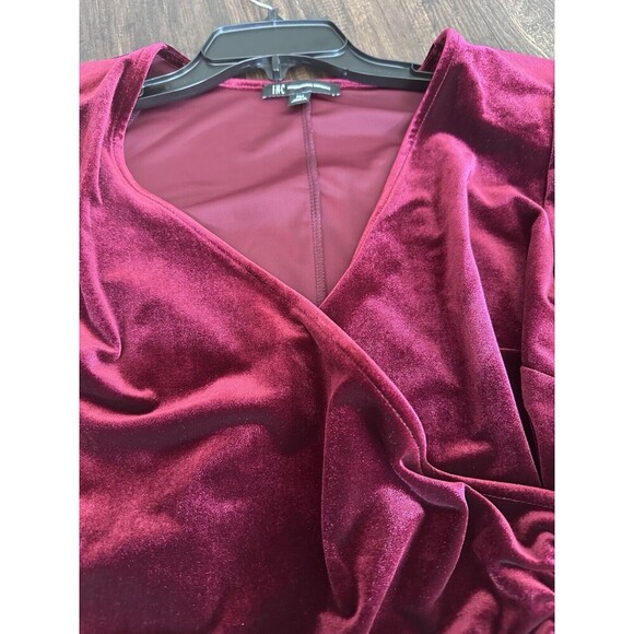 I.N.C. International Concepts Women's Velvet Wrap Mini Dress Red Burgundy P M - Picture 7 of 12